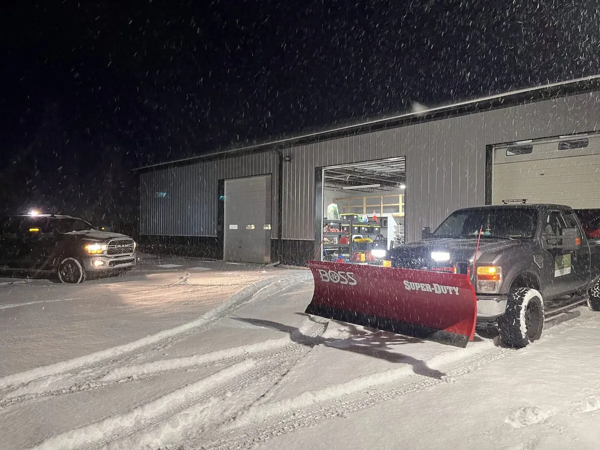Salt spreader and plow truck